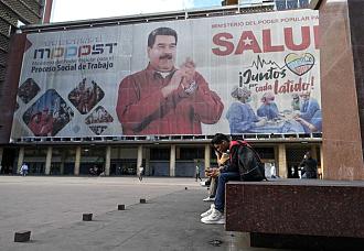 Mỹ tiếp tục trừng phạt Venezuela về dầu mỏ, cảnh cáo Maduro độc tài